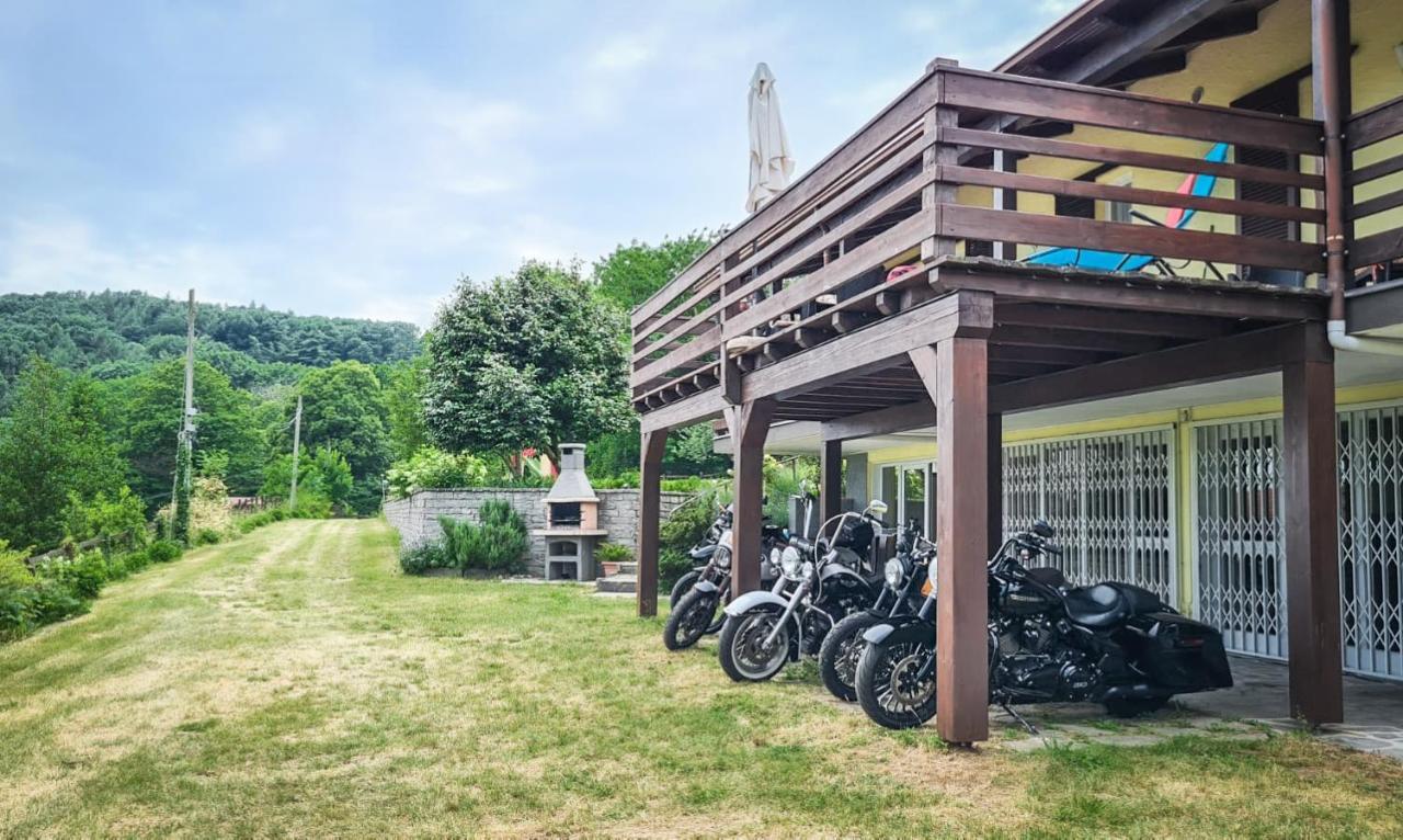 Вілла Gardenpark Soleil Nebbiuno Екстер'єр фото